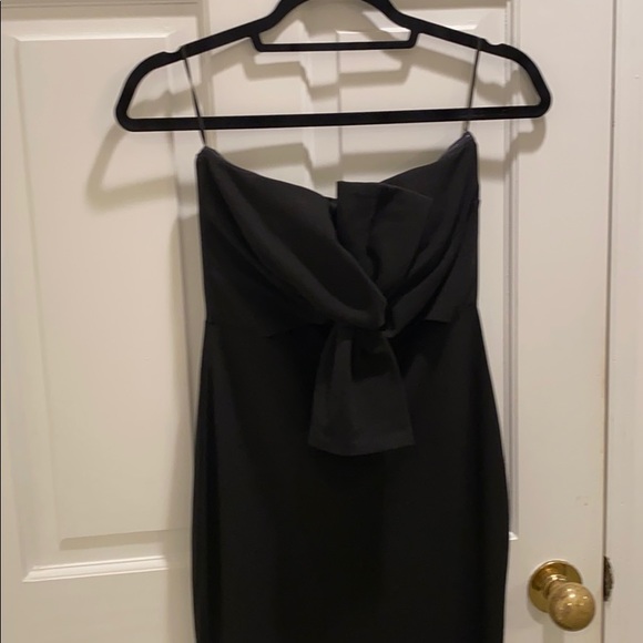 Forever 21 Ricarica Strapless Bow-Front Black Gown - Picture 3 of 11